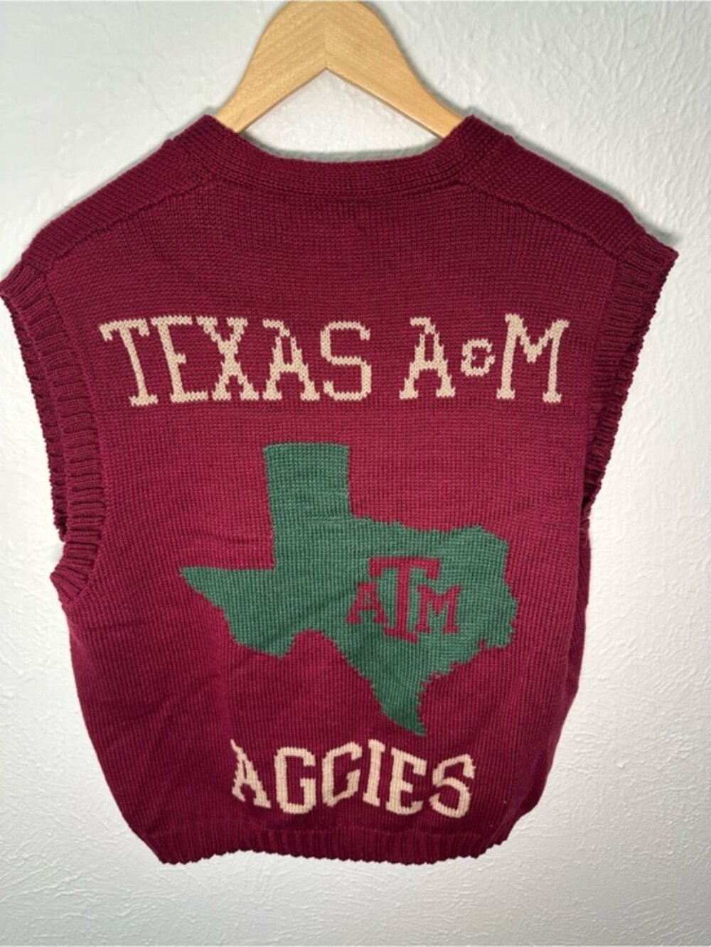 Texas A&M Aggies Vested Interests Medium 100% Cotton Graphic Sweater Vest - Picture 4 of 4